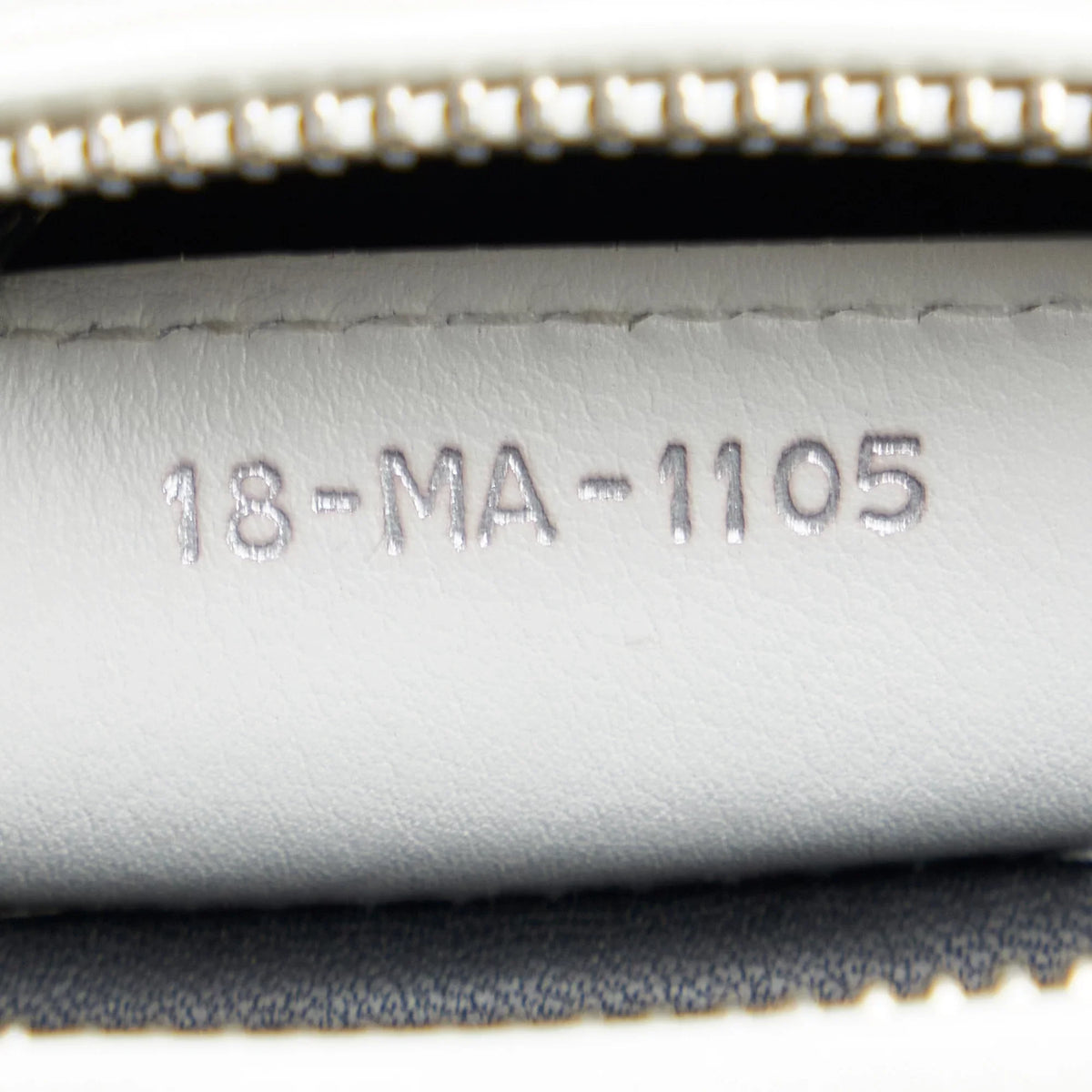Paradise Medium Lady Unisex White Authenticated Satchel Dior Pre-Owned Lambskin Leather (Good)