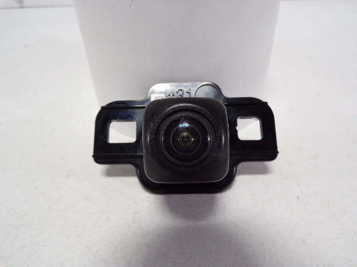 View OEM 19-22 Backup Toyota LKQ Rav4 Rear Pre-Owned (Good) Camera
