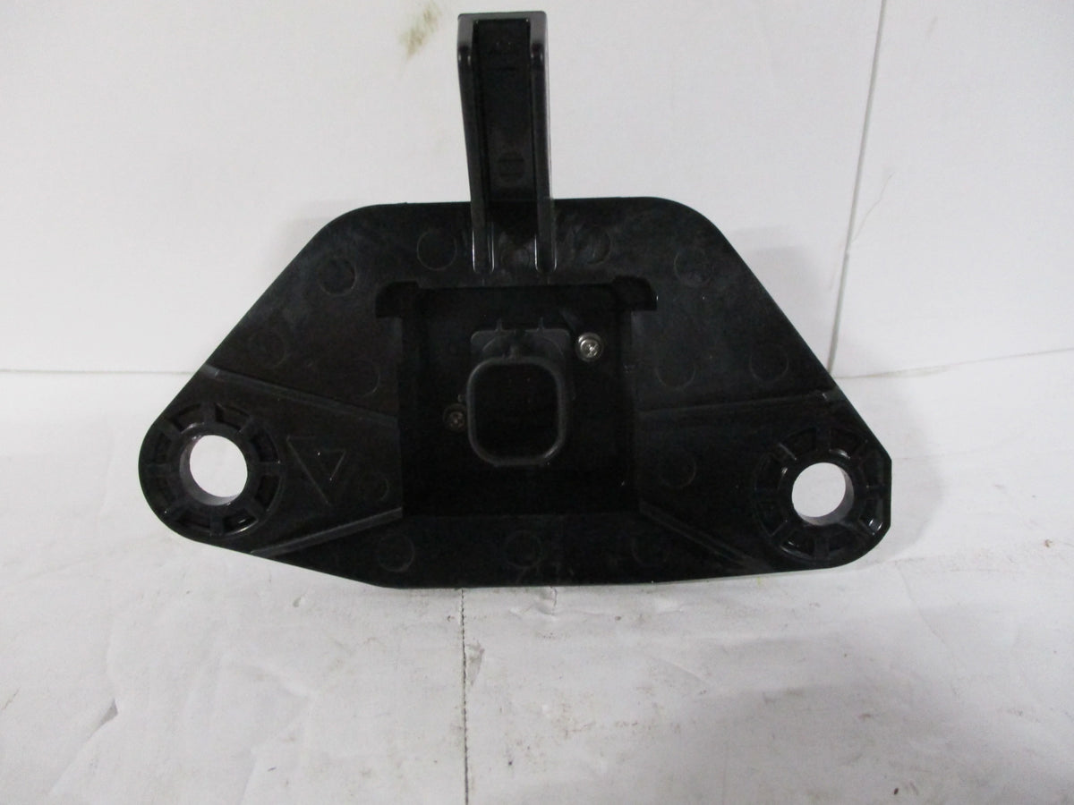 Rear OEM Liftgate 13 View 10 12 Backup 09 11 Camera Toyota Highlander Pre-Owned (Good) Mounted